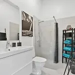4 Bedroom Lovely In Ferienhaus *