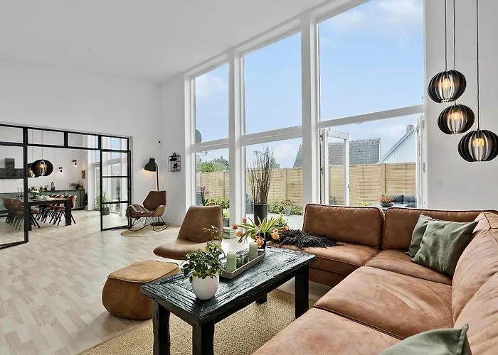 4 Bedroom Lovely In * Gilleleje