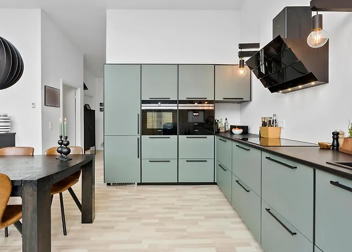 4 Bedroom Lovely In * Gilleleje