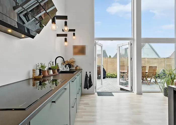 4 Bedroom Lovely In Hébergement de vacances Gilleleje
